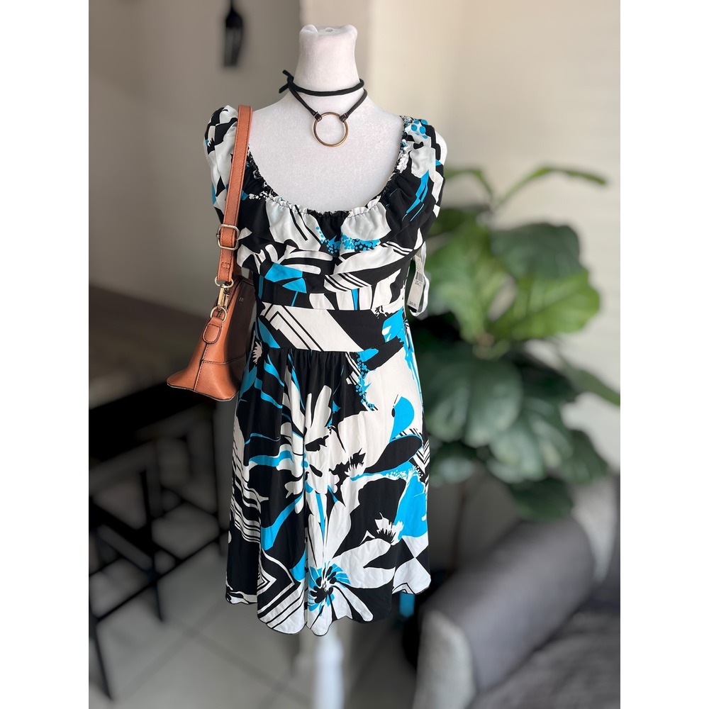 Byer California Size S Ruffled Floral Dress